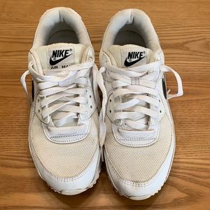 White leather Nike Air Max shoes. Barely worn, great condition. Smoke-free home